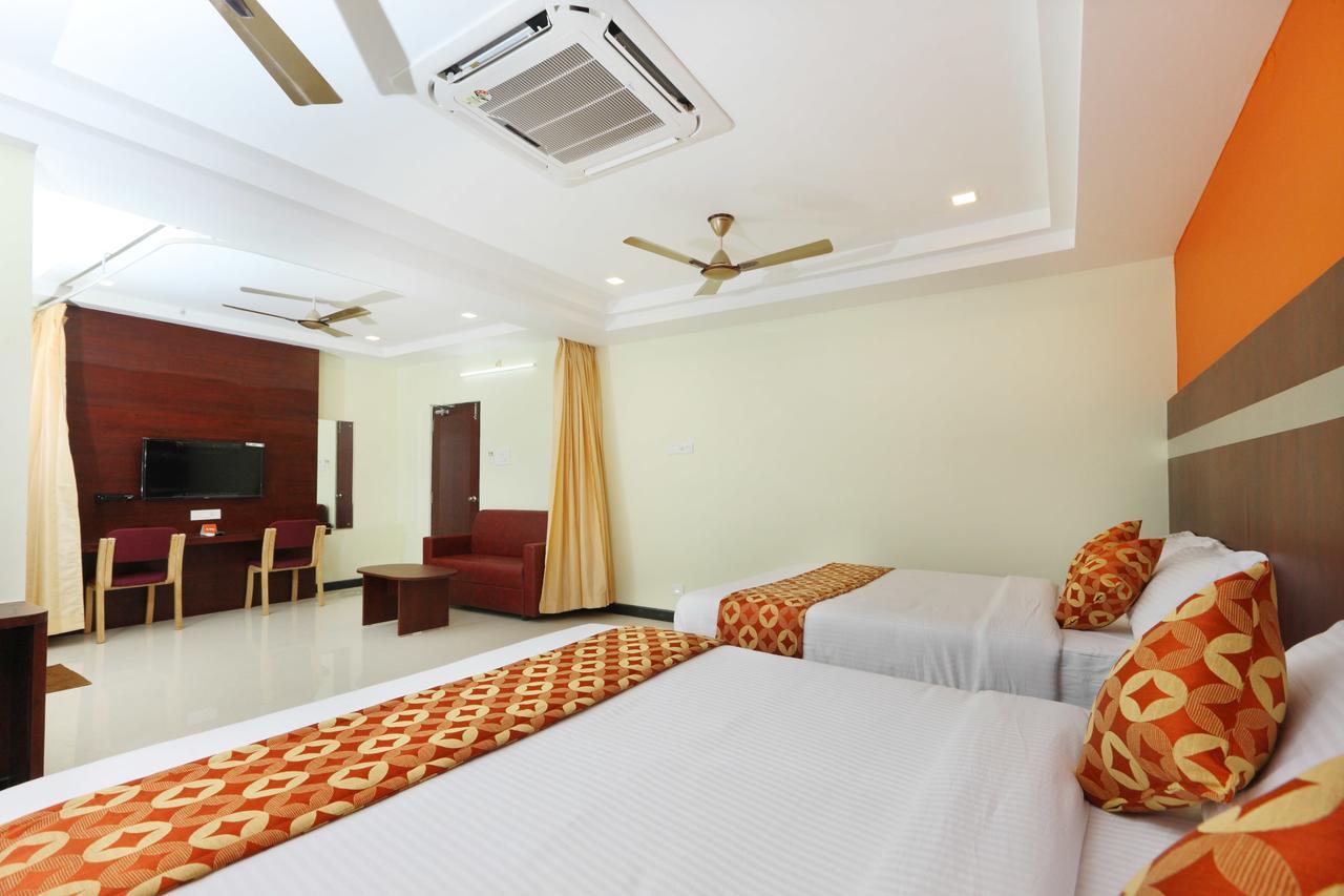 Oyo 15115 Hotel Ramcharan Residency Tirupati Esterno foto